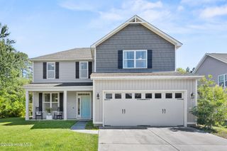 104 Bungalow Road, Holly Ridge, NC 28445