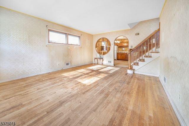 132 Camden Rd, Parsippany-troy Hills Twp., NJ 07054