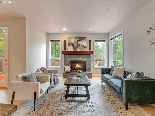 15566 Sw 76TH Ave, Portland, OR 97224