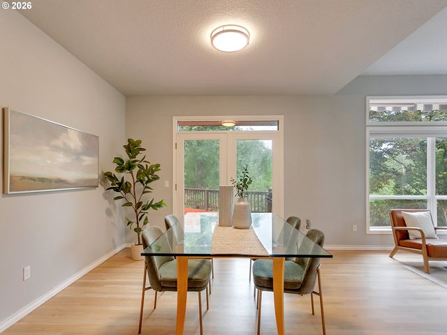 15566 Sw 76TH Ave, Portland, OR 97224