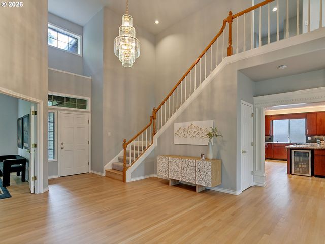 15566 Sw 76TH Ave, Portland, OR 97224