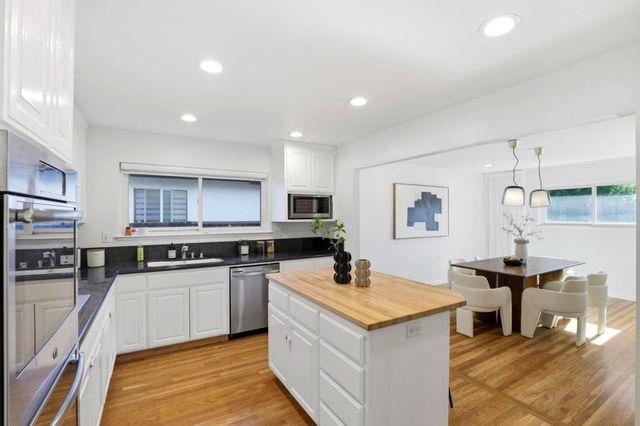 239 Kensington Way, Los Gatos, CA 95032