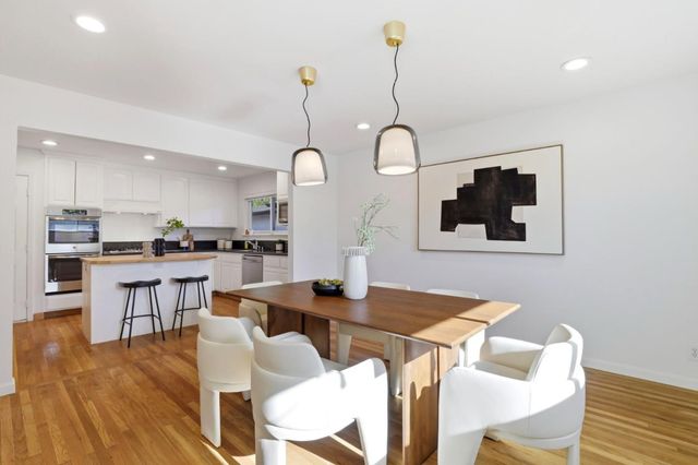 239 Kensington Way, Los Gatos, CA 95032