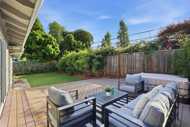 239 Kensington Way, Los Gatos, CA 95032