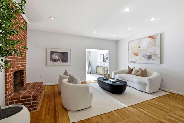 239 Kensington Way, Los Gatos, CA 95032