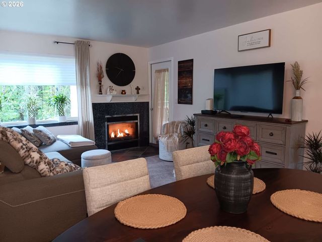 6605 W BURNSIDE St 144, Portland, OR 97210