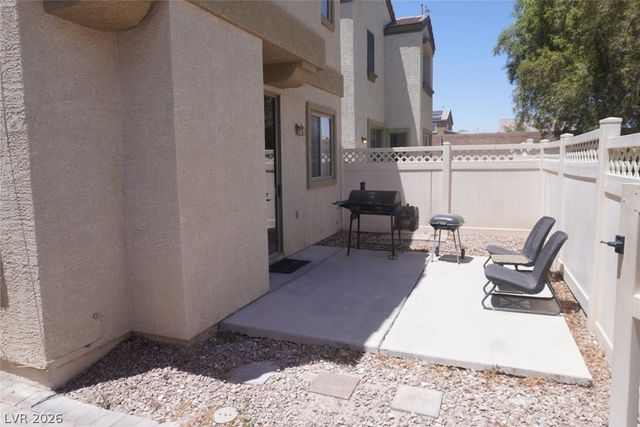 740 Tree Vista Court, North Las Vegas, NV 89084
