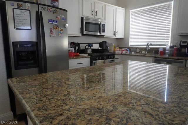 740 Tree Vista Court, North Las Vegas, NV 89084