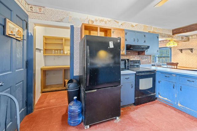 298 Jenneville Road, Hartland, VT 05048