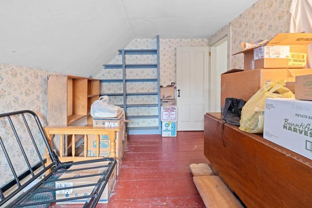 298 Jenneville Road, Hartland, VT 05048