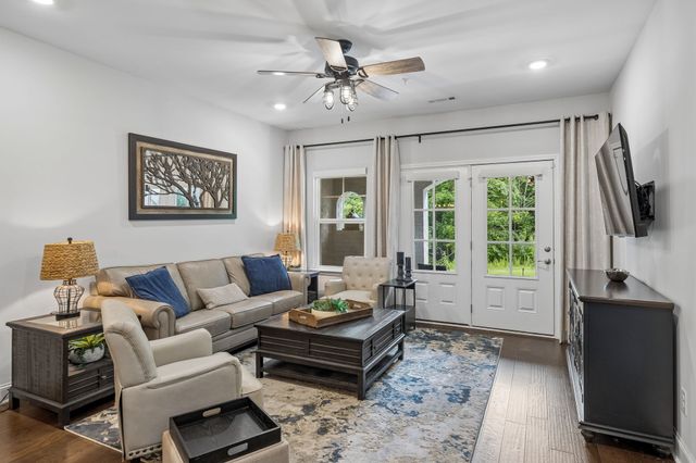 310 Buckner Cir, Mount Juliet, TN 37122