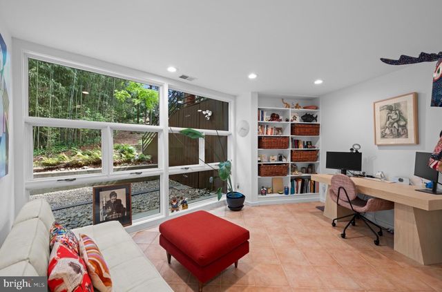4708 DORSET AVE, Chevy Chase, MD 20815