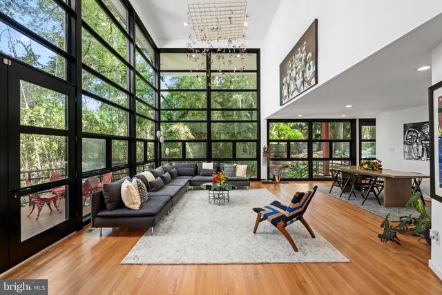 4708 DORSET AVE, Chevy Chase, MD 20815