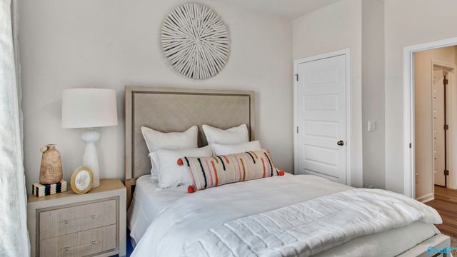 377 Jackson Point Circle, Huntsville, AL 35811