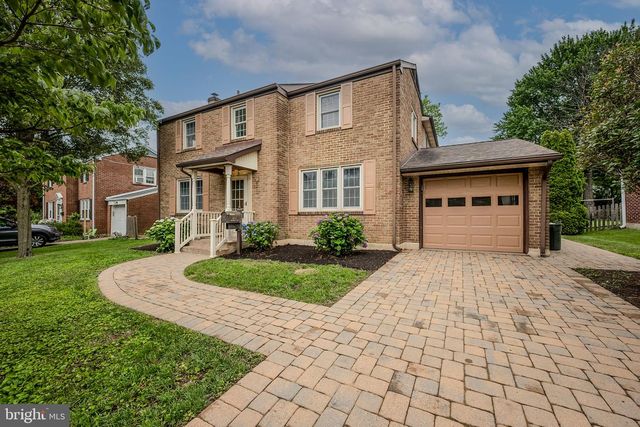 2402 WELLESLEY AVE, Wilmington, DE 19803