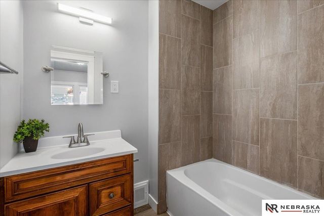 2019 Spring Street, Omaha, NE 68108