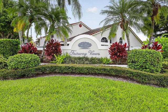 7426 Pinewalk Drive S 19-4, Margate, FL 33063