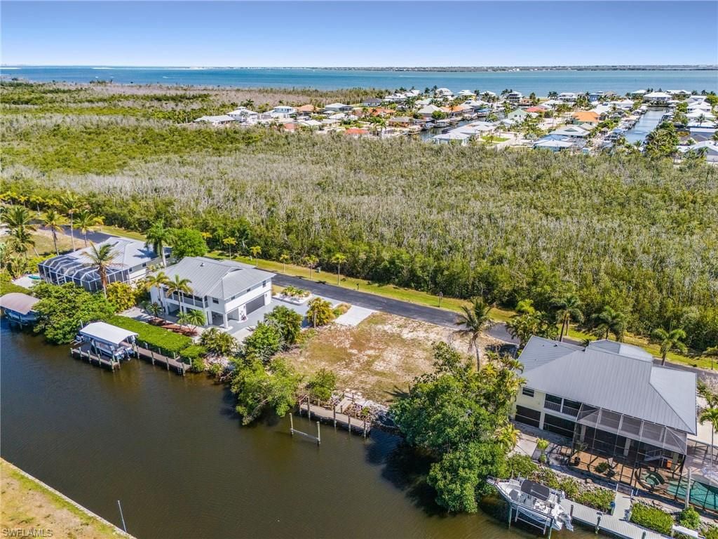 2936 Buttonwood Key CT, ST. JAMES CITY, FL 33956 — photo 3