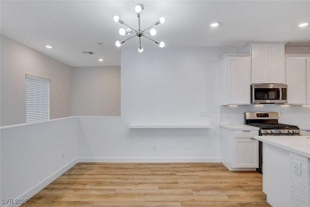 237 Callen Falls Avenue 2025, Henderson, NV 89011