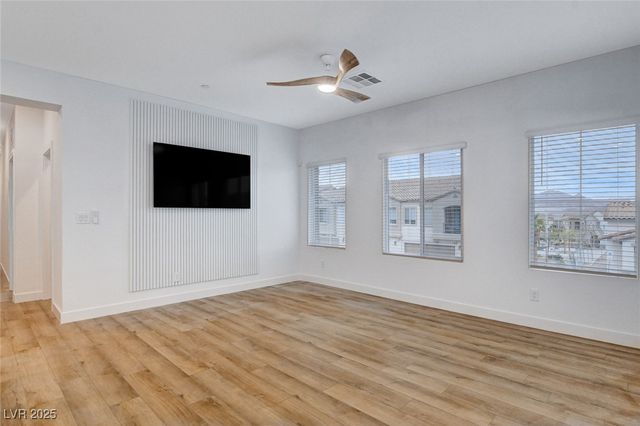 237 Callen Falls Avenue 2025, Henderson, NV 89011