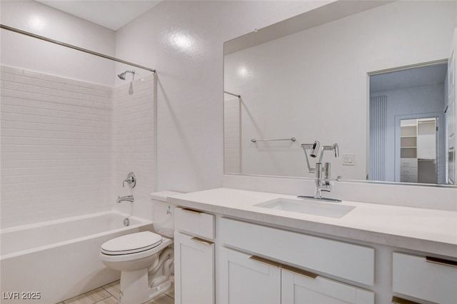 237 Callen Falls Avenue 2025, Henderson, NV 89011