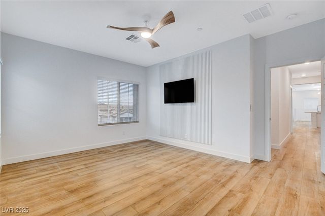 237 Callen Falls Avenue 2025, Henderson, NV 89011