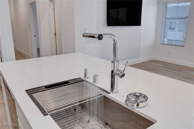 237 Callen Falls Avenue 2025, Henderson, NV 89011