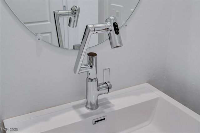 237 Callen Falls Avenue 2025, Henderson, NV 89011