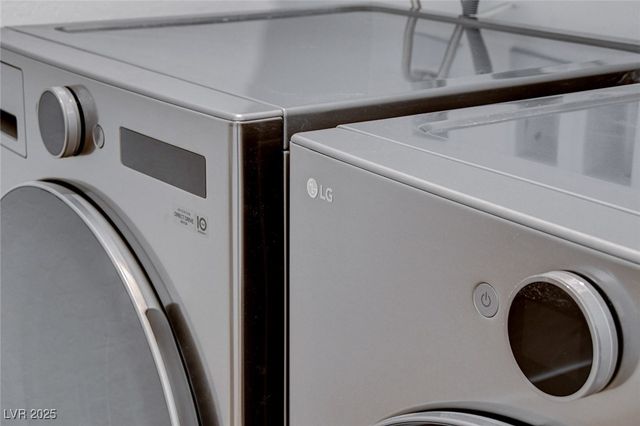 237 Callen Falls Avenue 2025, Henderson, NV 89011