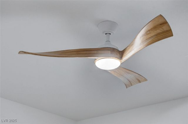 237 Callen Falls Avenue 2025, Henderson, NV 89011