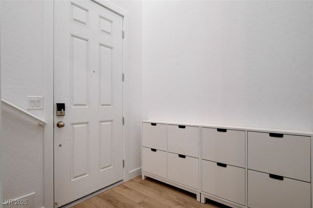 237 Callen Falls Avenue 2025, Henderson, NV 89011