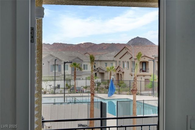 237 Callen Falls Avenue 2025, Henderson, NV 89011