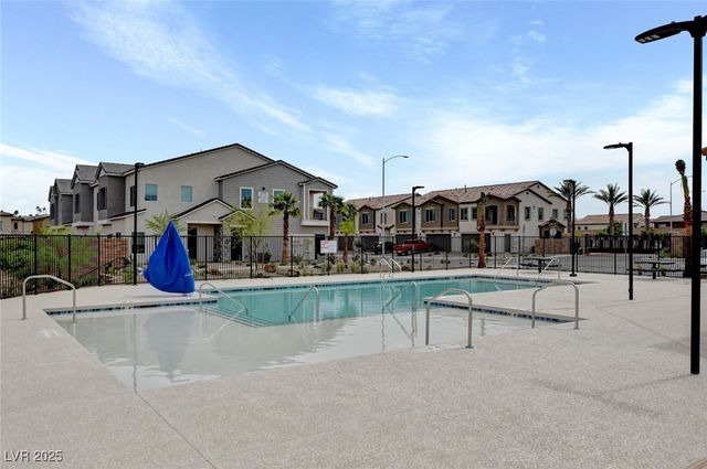 237 Callen Falls Avenue 2025, Henderson, NV 89011