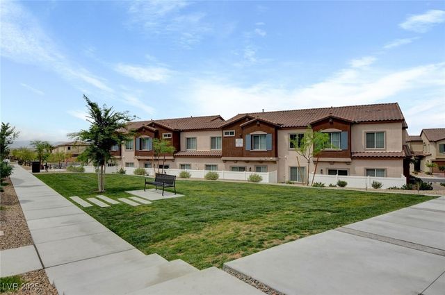 237 Callen Falls Avenue 2025, Henderson, NV 89011