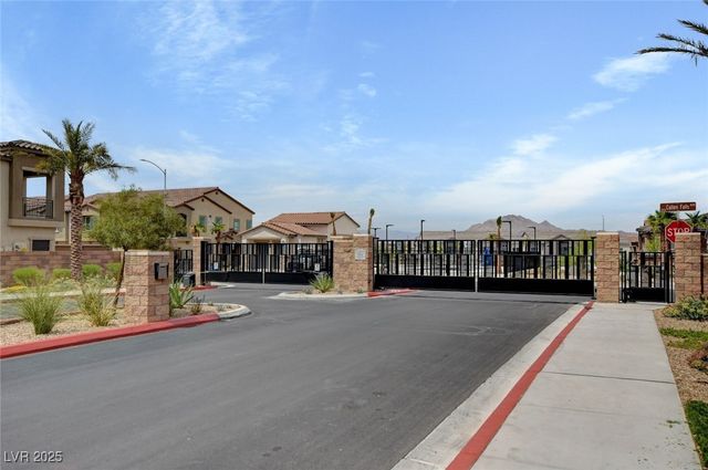 237 Callen Falls Avenue 2025, Henderson, NV 89011