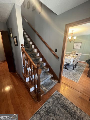 2070 ROCKDALE Circle, Snellville, GA 30078