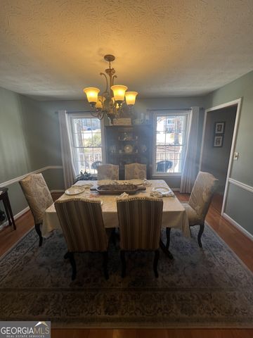 2070 ROCKDALE Circle, Snellville, GA 30078