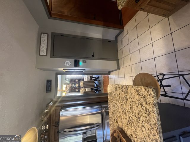 2070 ROCKDALE Circle, Snellville, GA 30078