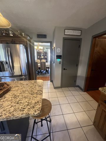 2070 ROCKDALE Circle, Snellville, GA 30078