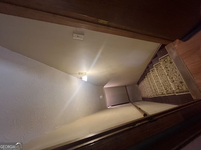 2070 ROCKDALE Circle, Snellville, GA 30078