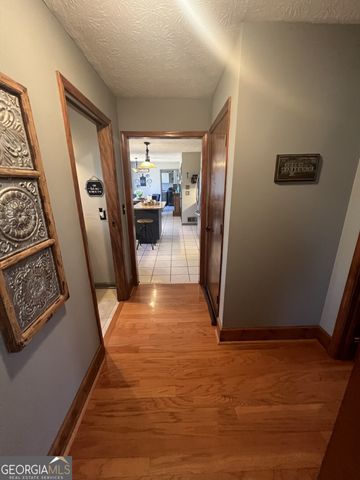 2070 ROCKDALE Circle, Snellville, GA 30078