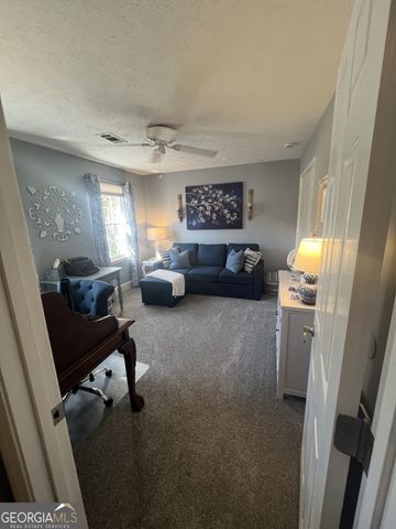 2070 ROCKDALE Circle, Snellville, GA 30078