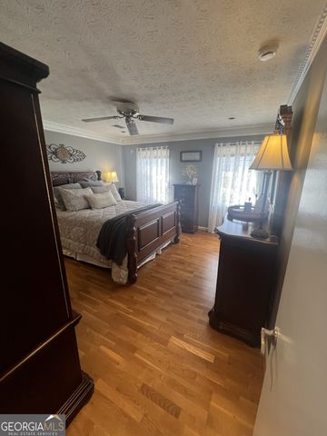 2070 ROCKDALE Circle, Snellville, GA 30078