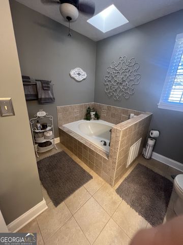 2070 ROCKDALE Circle, Snellville, GA 30078