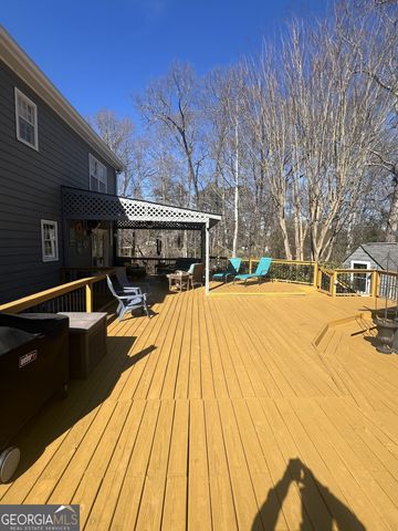 2070 ROCKDALE Circle, Snellville, GA 30078