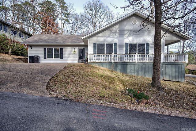 8 Madrid Way, Hot Springs Village, AR 71909