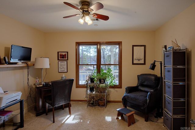 8 Madrid Way, Hot Springs Village, AR 71909