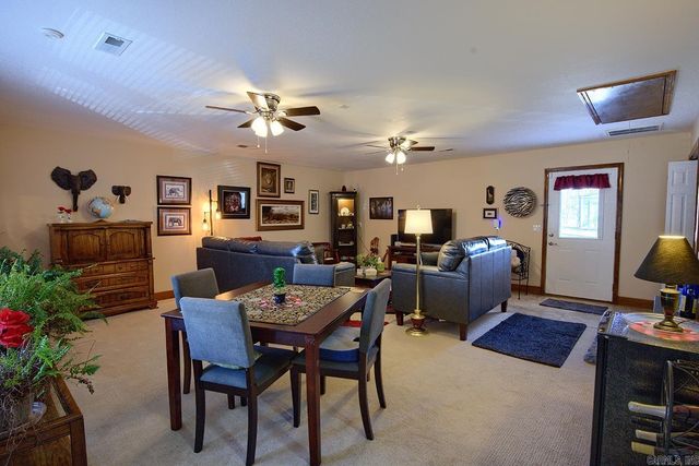 8 Madrid Way, Hot Springs Village, AR 71909