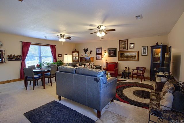 8 Madrid Way, Hot Springs Village, AR 71909