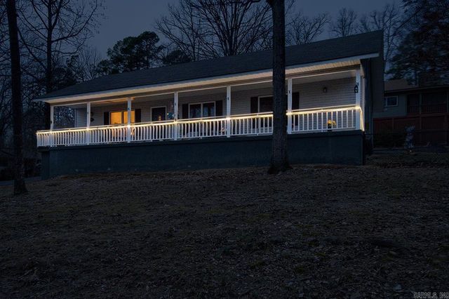 8 Madrid Way, Hot Springs Village, AR 71909